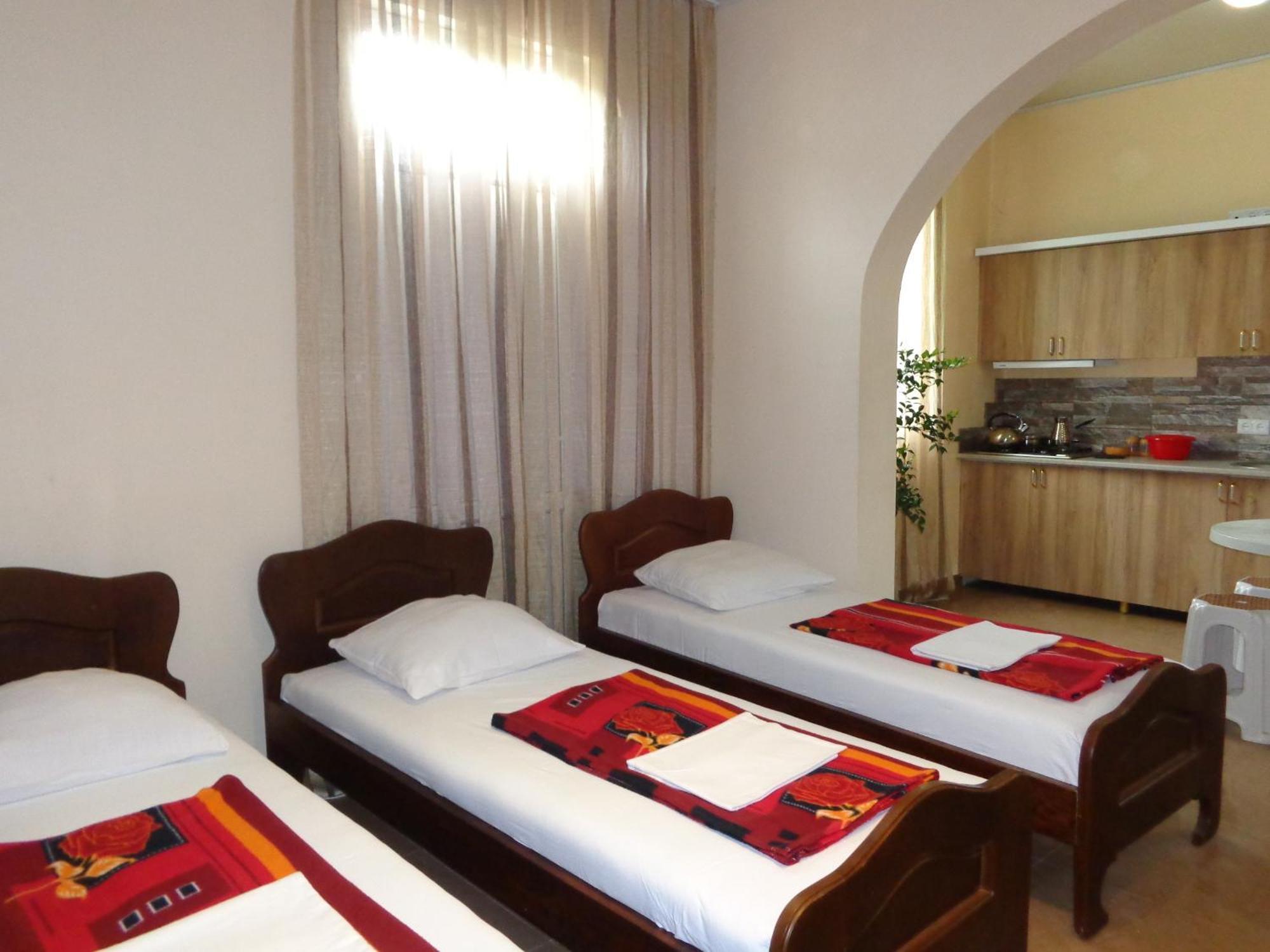 White Guest House Batumi Room photo