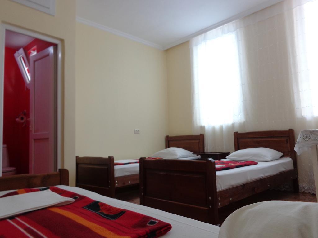 White Guest House Batumi Room photo